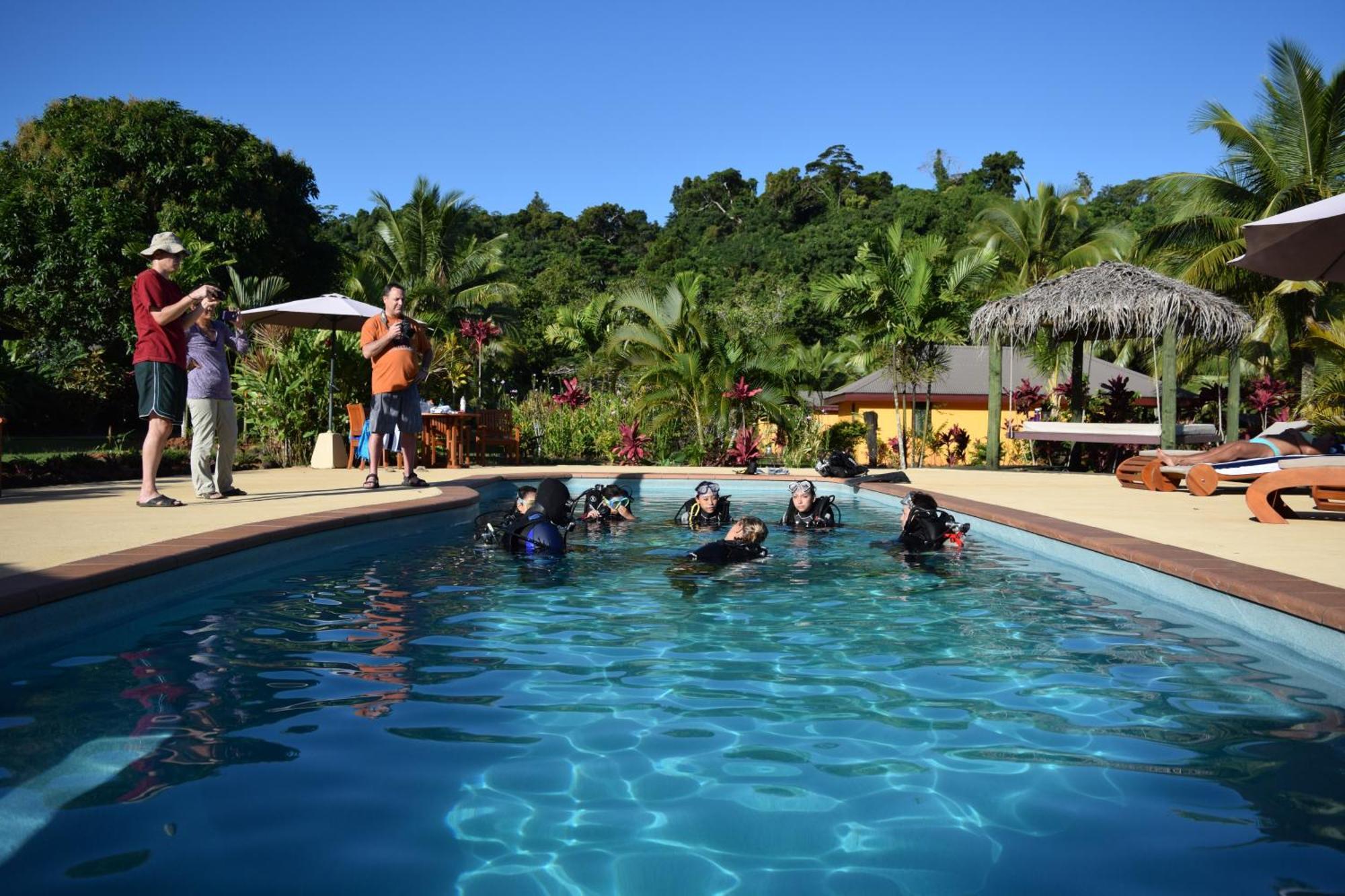 Waidroka Bay Resort Deuba Buitenkant foto